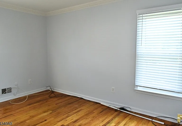 10 Garden Dr #2 — Photo 21