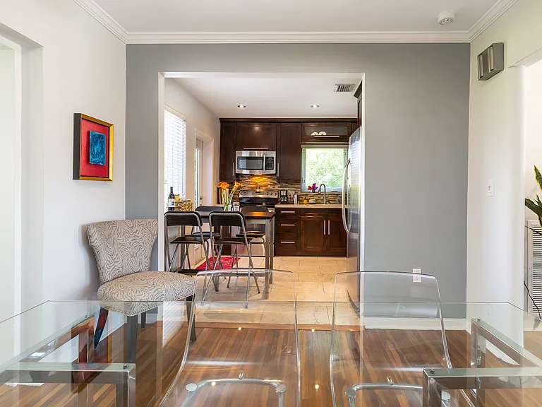 1810 SW 32nd Ct — Photo 9