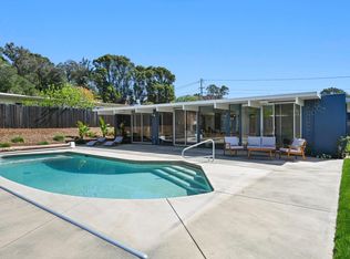 9 Cermenho Ct, San Rafael, CA 94903