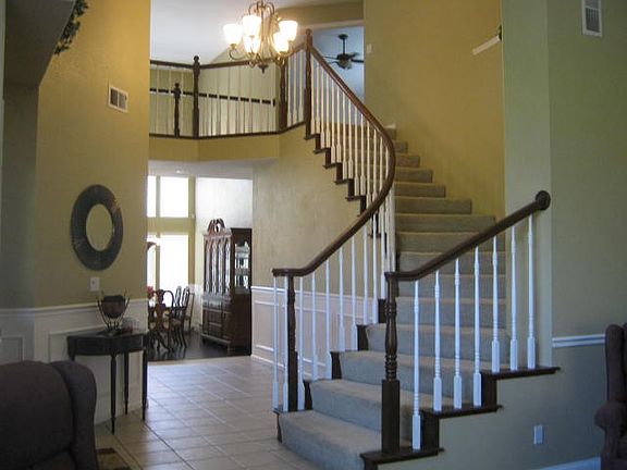2nd image of 160 Orange Blossom Cir