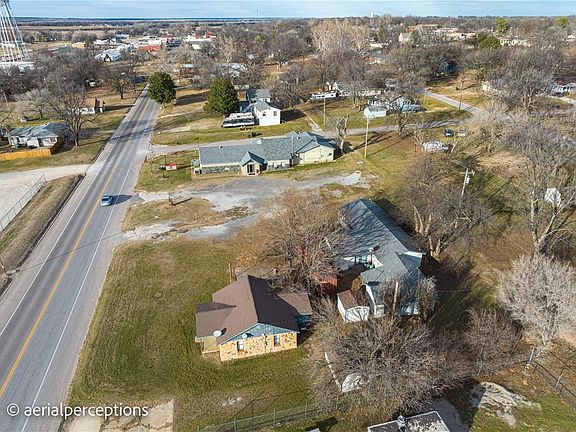 4th image of 703 S Dean A McGee Ave