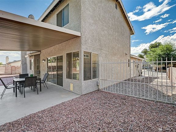 2nd image of 3830 Boca Chica Ave