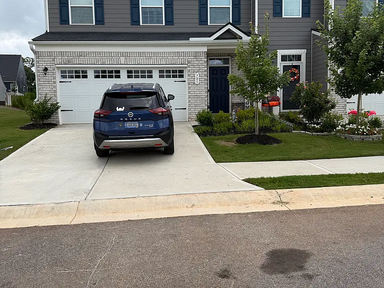 Bickmore Dr — Photo 4