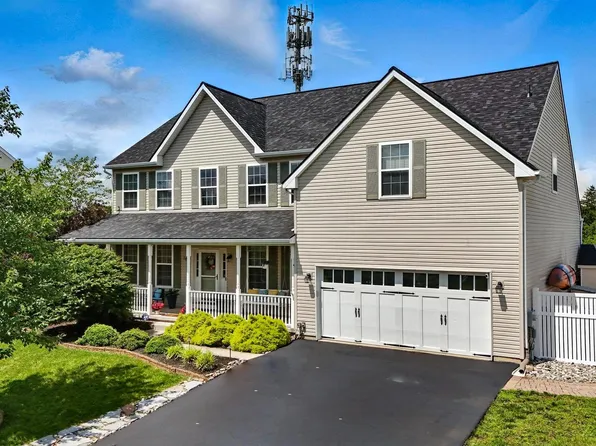 70 Marjessa Dr, Gilbertsville, PA 19525