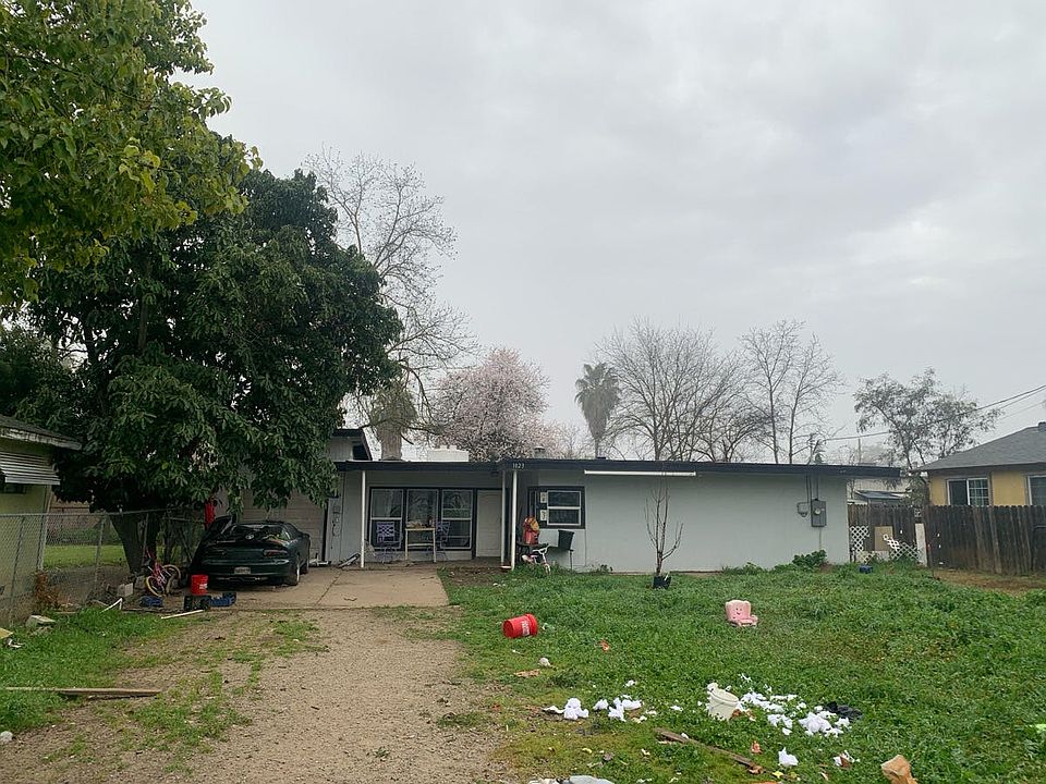 1st image of 1023 S Golden Gate Ave