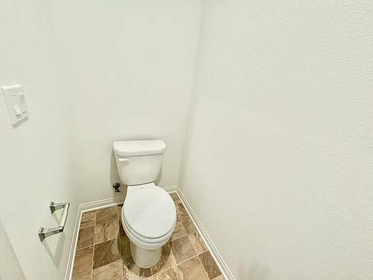 8526 Anthony St — Photo 25