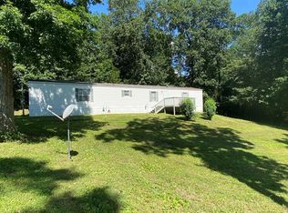 407 Fashion Cir, Chatsworth, GA 30705