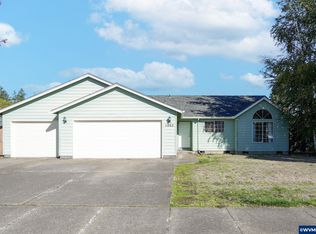 1963 Waymire St NW, Salem, OR 97304