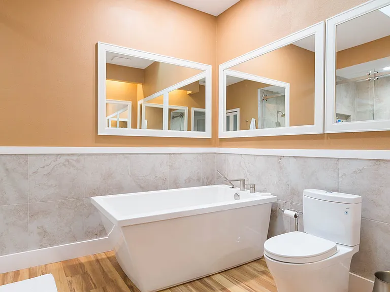 2020 W Dekle Ave #C — Photo 60