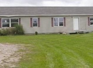 9357 Galbraith Rd, Cheboygan, MI 49721