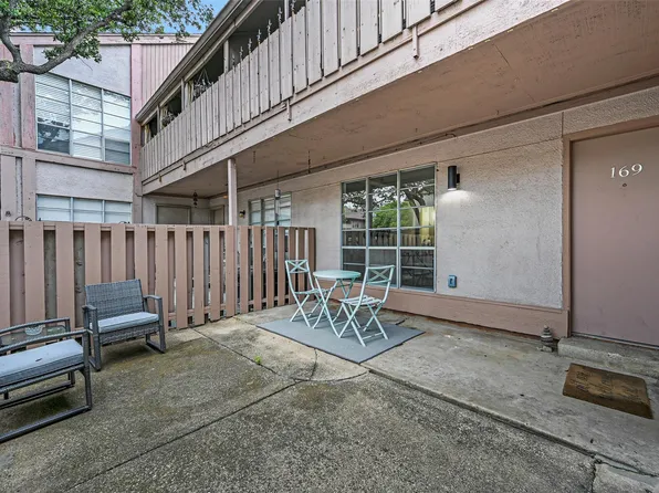 10578 High Hollows Dr APT 169, Dallas, TX 75230
