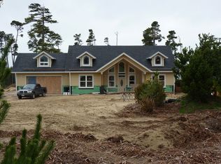 87932 Lake Point Dr, Florence, OR