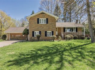 1060 Riverside Dr, Painesville, OH 44077