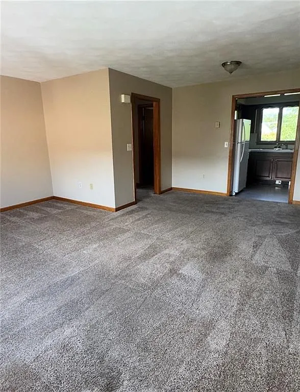 2 bed, 1.0 bath, 950 sqft, $1,700 — Photo 2