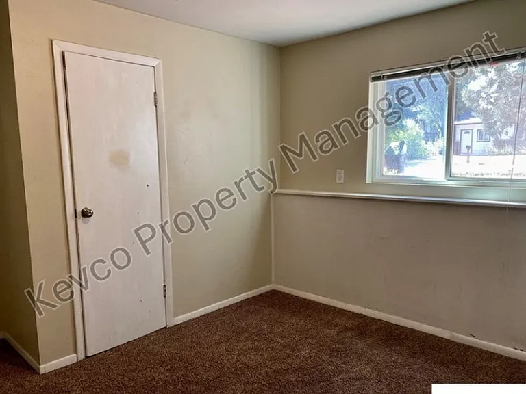 2506 Timber Ct — Photo 11