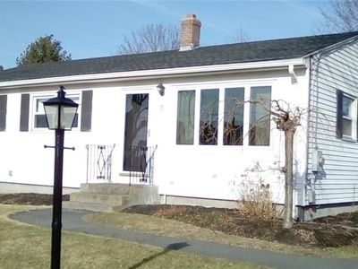 79 Birchwood Dr NW, Portsmouth, RI, 02871