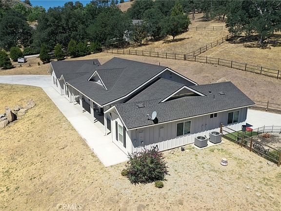 2nd image of 25904 Bear Valley Rd