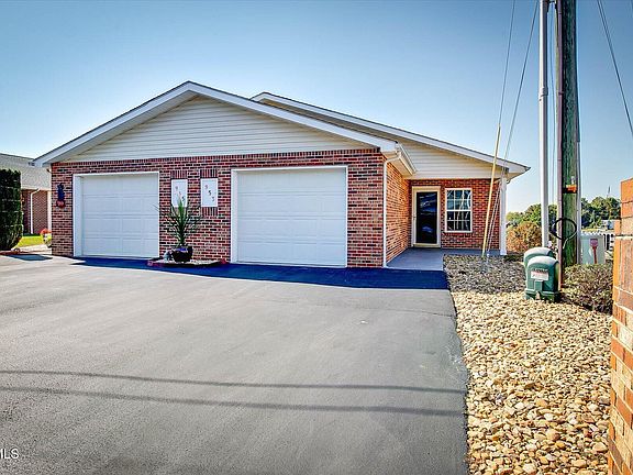 2nd image of 953 Cornerstone Ct