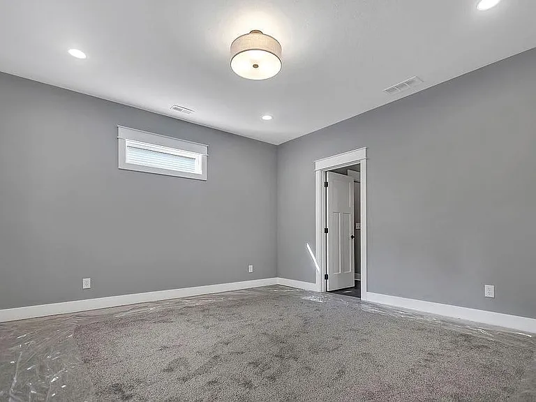 4651 S Quinn Dr — Photo 8