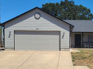 435 Helen St, Eugene, OR 97404