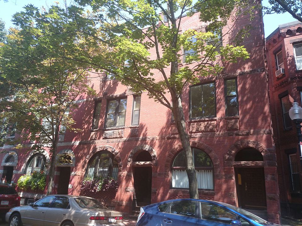 2nd image of 27 Claremont Park