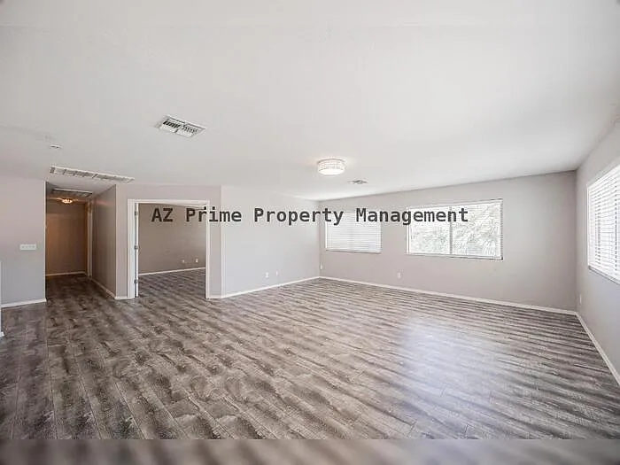 2913 W Fremont Rd — Photo 20