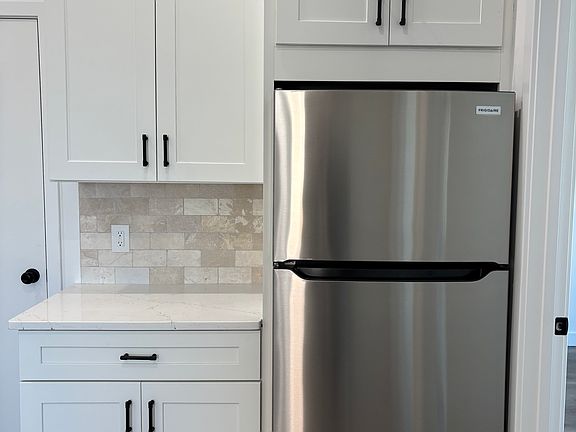 5th image of 14 Garden St #6