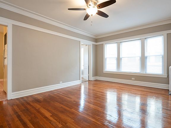 5th image of 1452 W Winnemac Ave #3E