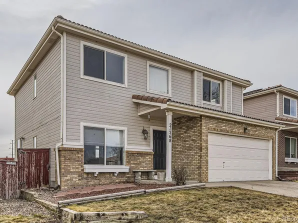 21568 E 38th Place, Denver, CO 80249