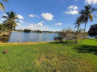 9601 NW 5th St, Pembroke Pines, FL 33024