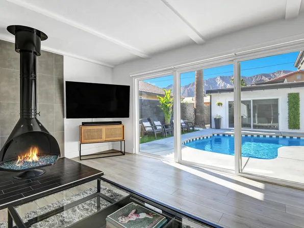 52045 Eisenhower Dr, La Quinta, CA 92253