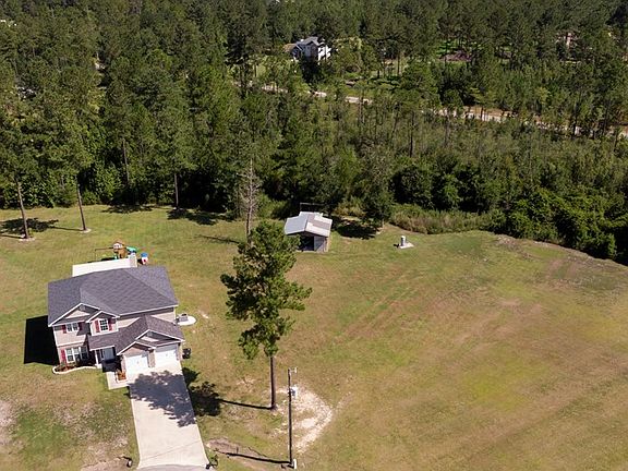 4th image of 125 Woodlawn Dr