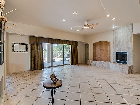 4th image of 12861 N High Hawk Dr