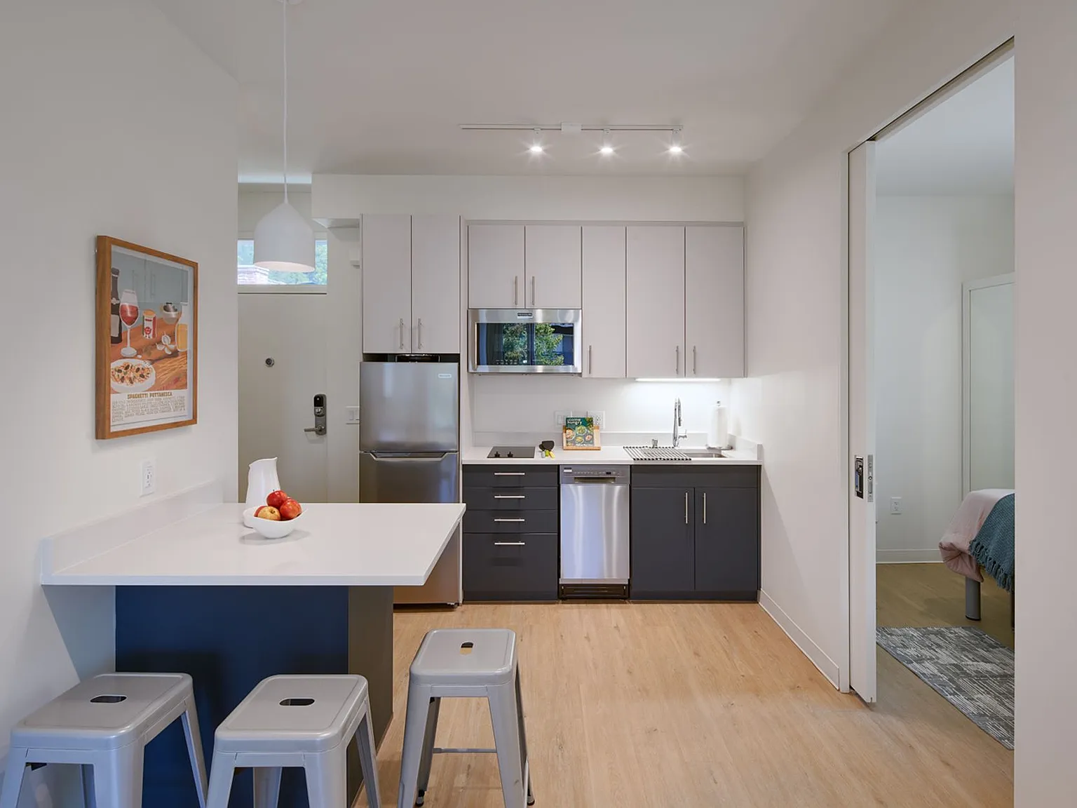 Panoramic Northside — Photo 2