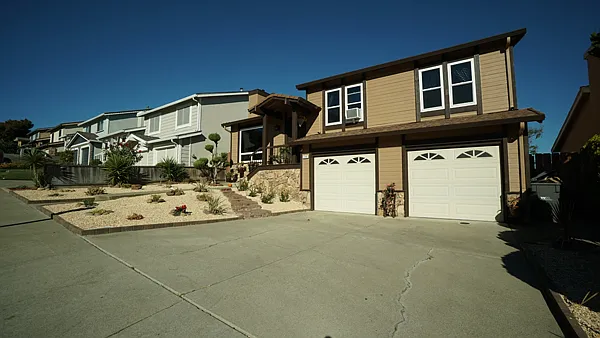 3266 Jamie Way photo 1