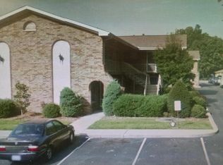 3521 Janell Rd APT 6, Louisville, KY 40216