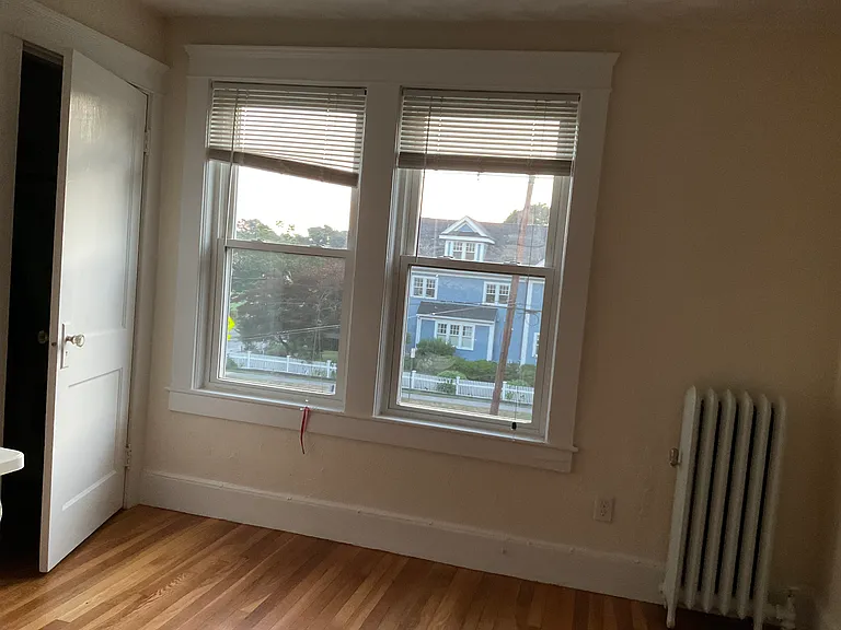 304 Thoreau St — Photo 13