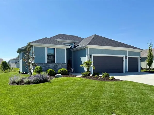 17732 Greeley St, Gardner, KS 66030