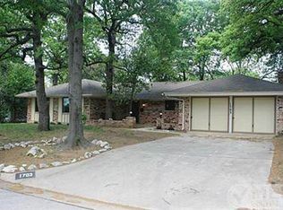1703 Tulip Dr, Arlington, TX 76013