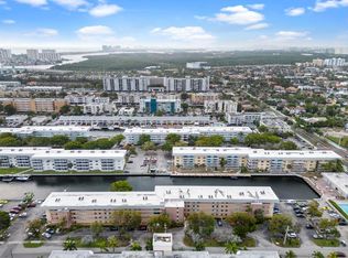 3600 NE 170th St APT 206, North Miami Beach, FL 33160