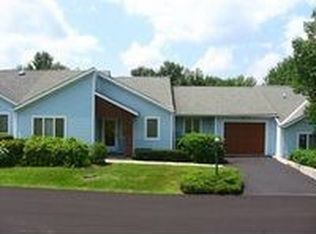 712 Yorkshire Ln, Saylorsburg, PA 18353
