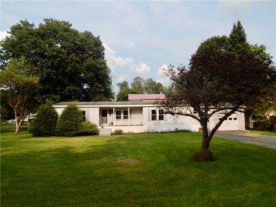 1 Meadow Ln, Morris, NY, 13808