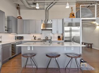 2715 Blake St APT 302, Denver, CO 80205