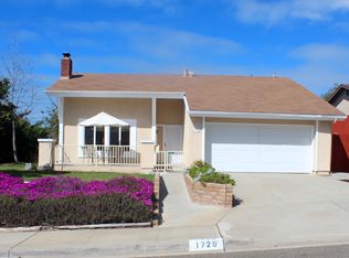 1720 Red Barn Rd, Encinitas, CA 92024