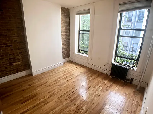 Rented by MOTION New York | media 12
