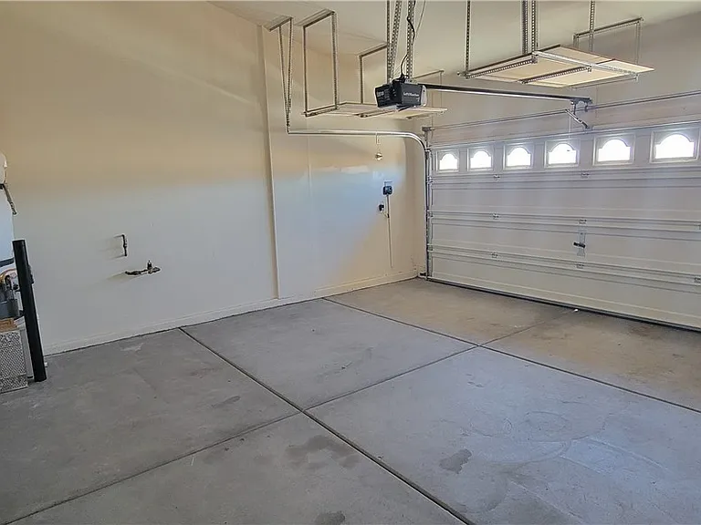 5862 W Haleh Ave — Photo 29