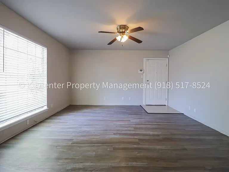 4318 E 67th St #571 — Photo 23
