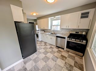 4302 Mandalay Ave, Royal Oak, MI 48073