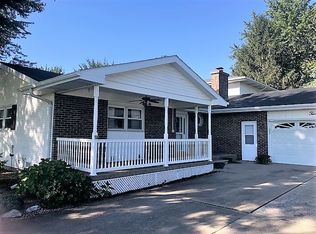 225 Wisconsin Ave, Paw Paw, IL 61353