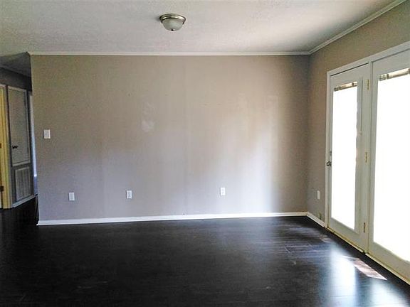 5th image of 308 Azalia Rd